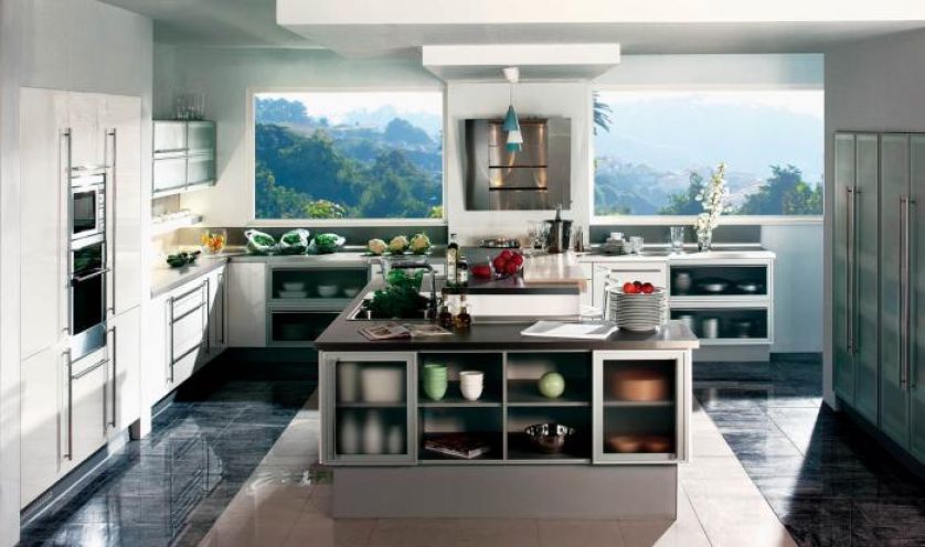 Biel i dużo szkła - oto kuchnia Atlanta firmy MEBEL RUST.