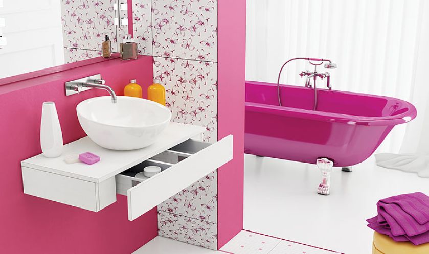 Jeśli biel i róż są dla nas za słodkie, wybierzmy np. fiolet. Lakierowane meble z serii Sabrina mogą mieć