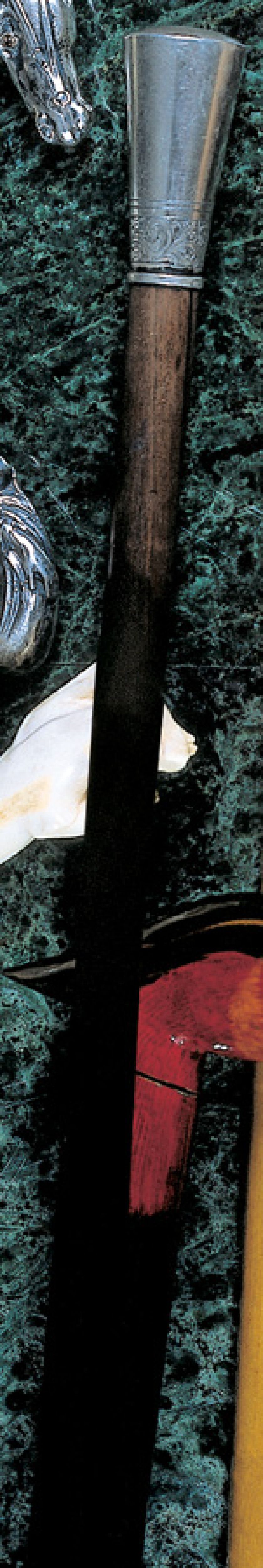 Drewniana, oprawiona w metal. Magiczny kijek