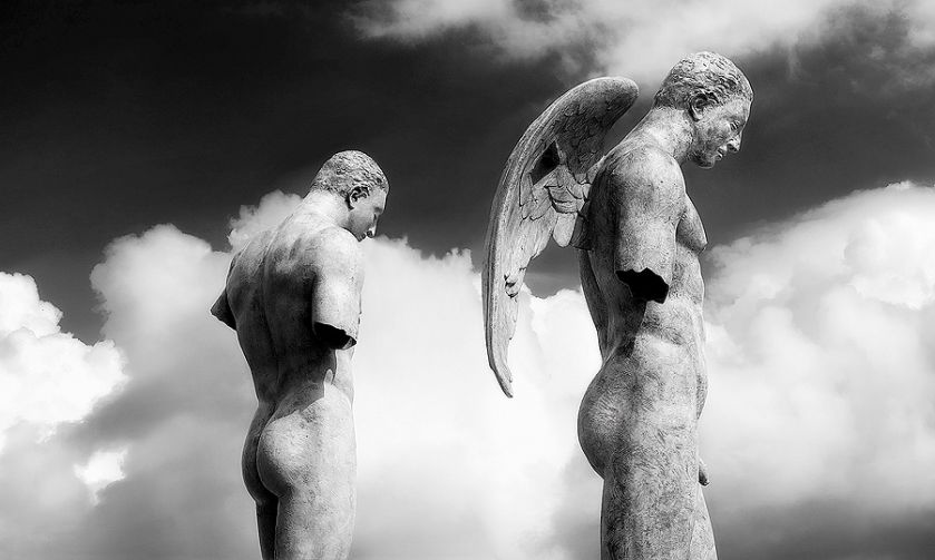 Ikaro Alato , 2004 r. Okruchy antyku Igora Mitoraja