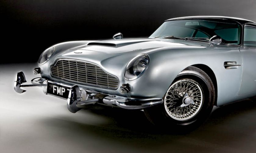 Samochód Bonda, Aston Martin DB5 Coupe, cs 2,6 mln funtów.