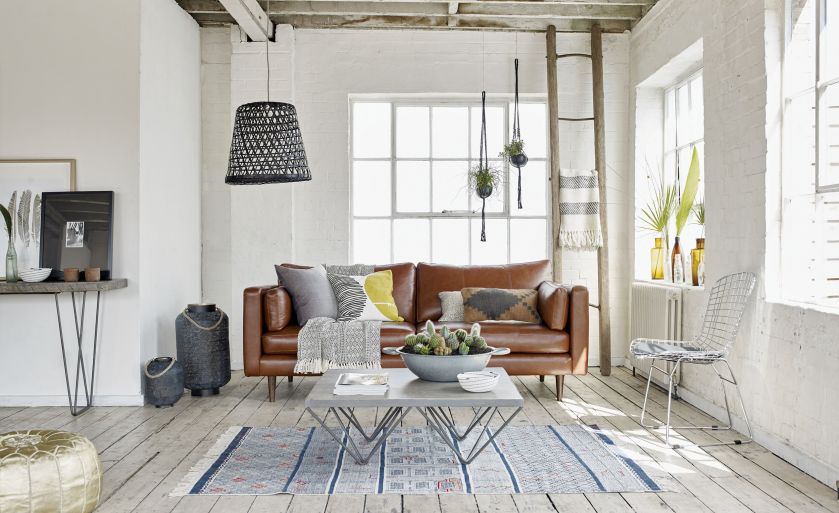 Jak urządzić salon? Wybieramy 20 stylowych sof i kanap