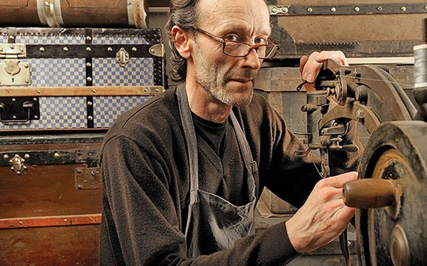 "Jean-Pierre Bal, kolekcjoner walizek i kufrów