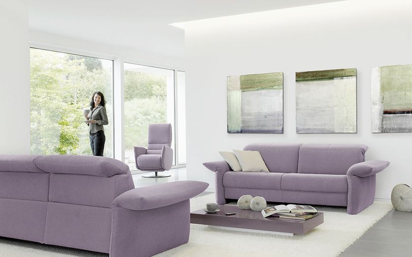 Lawendowa Zelos, Xofa. Kanapa na każdą okazję