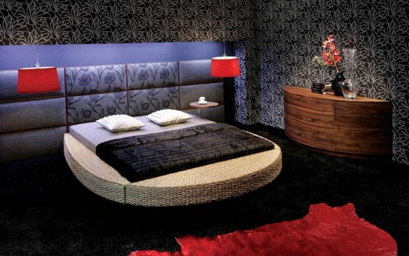 Okrągłe Nuovo z plecionki z hiacynta wodnego z tapicerowanym zagłówkiem kupimy za 5875 zł. RATTAN PRESTIGE