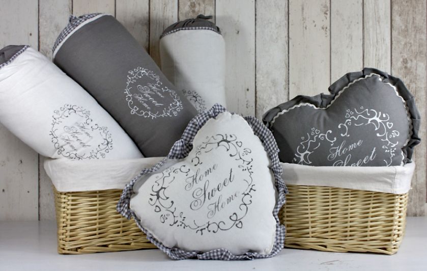 Dekoracje i dodatki w stylu skandynawskim i prowansalskim.