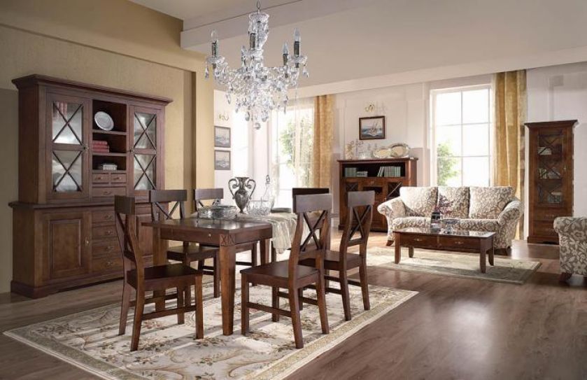 Kolekcja Vienna - drewno brzozowe, kolor czereśnia bursztynowa. Za stół zapłacimy 2195 zł, za krzesło - 450 zł. MATKOWSKI