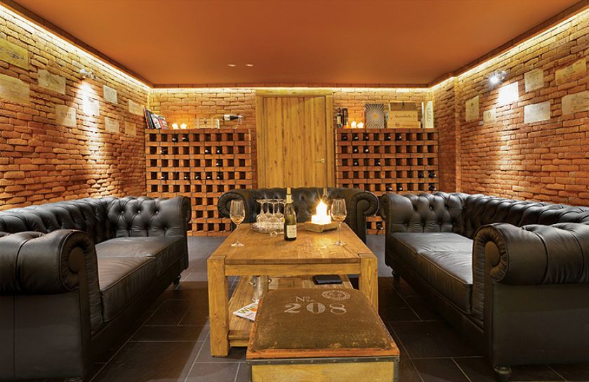 To nie stajnia w Beneluksie, zamieniona przez milionera w luksusową posiadłość. To loft pod Piłą.