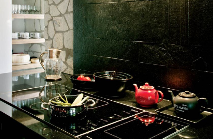 Gospodarze kupili kuchenkę Miele szeroką na 90 centymetrów.