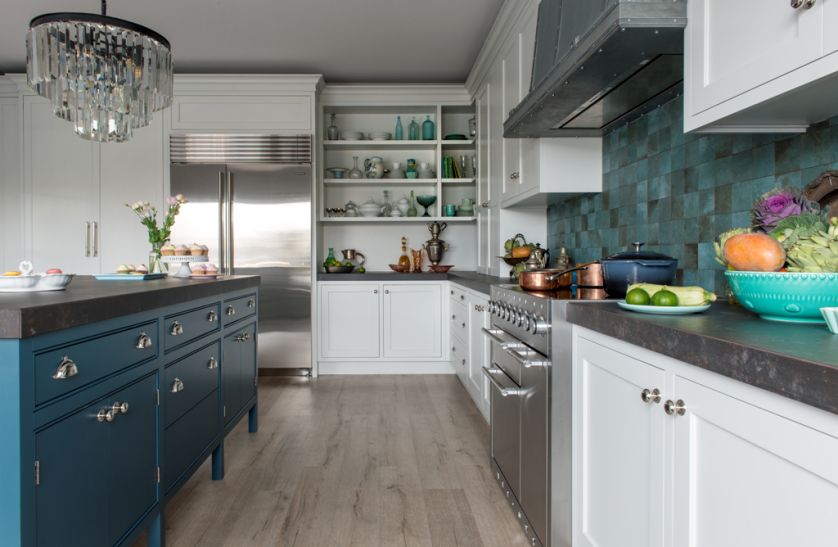 Wyspę wykonano z DECTONU, materiału w 100 proc. naturalnego.