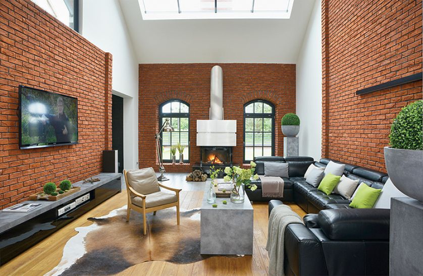 To nie stajnia w Beneluksie, zamieniona przez milionera w luksusową posiadłość. To loft pod Piłą.