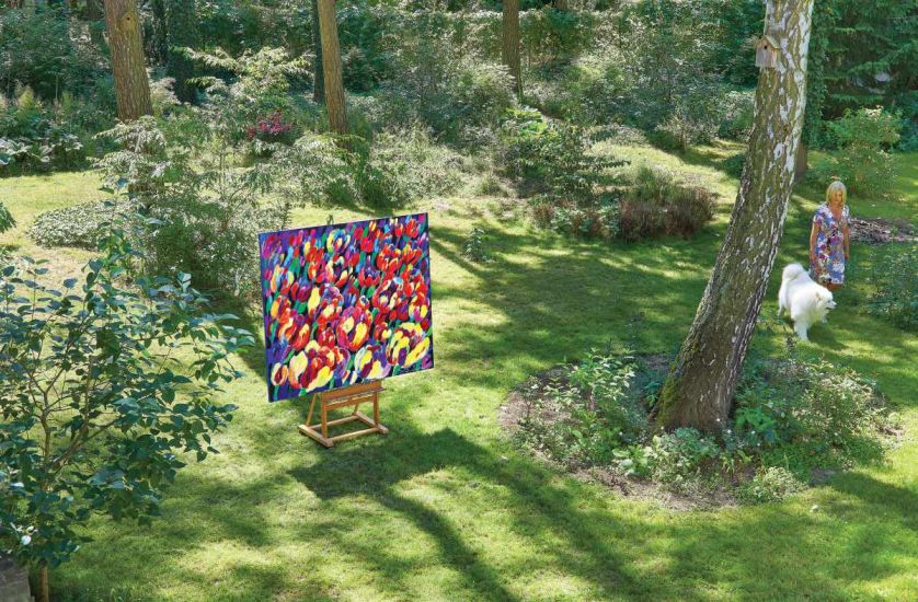 Jestem malarką kolorystką. Myślę kolorem i kolorem czuję – mówi o sobie Beata Murawska. Odwiedzamy ją w jej domu