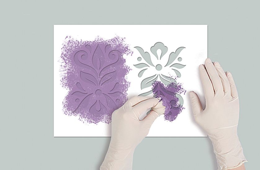 Malowanie wzoru jest bardzo proste: wydrukuj szablon i wybierz kolory. Przyda się także gabka lub pędzelek.