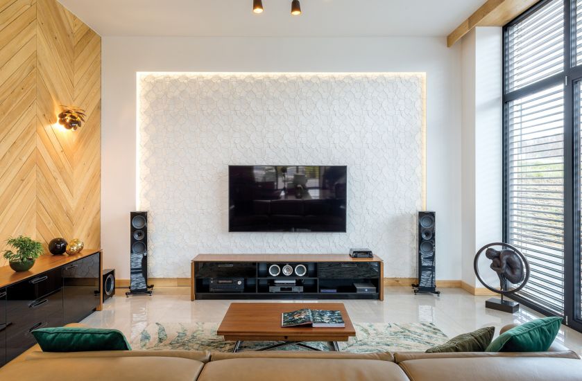 W zabytkowej przepompowni: 700-metrowy dom urządzony w starym budynku