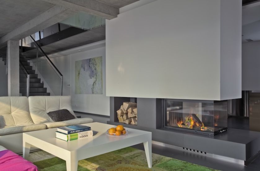 Salon ze stolikiem LAGERFORM. Zdjęcie:Piotr Gęsicki