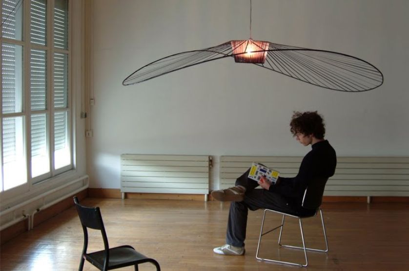 Lampa Vertigo marki Petite Friture (www.luminosfera.pl).