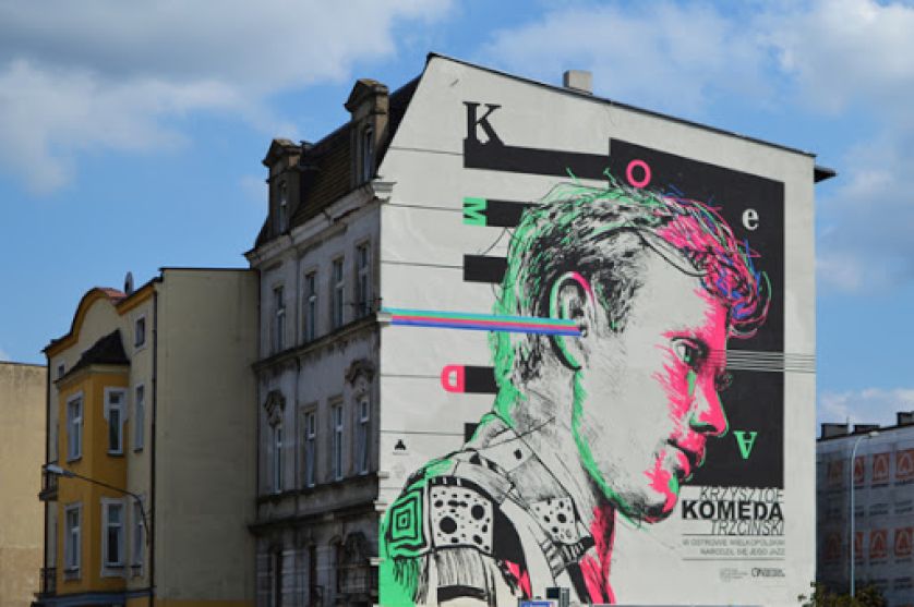 Mural Krzysztof Komedy w Ostrowie Wielkopolskim