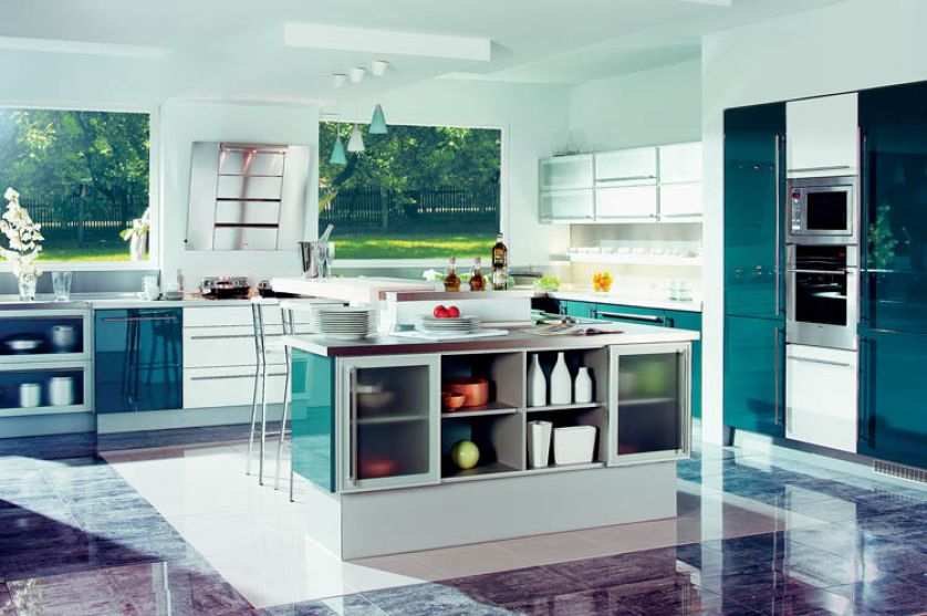 Urządzamy kolorową kuchnię