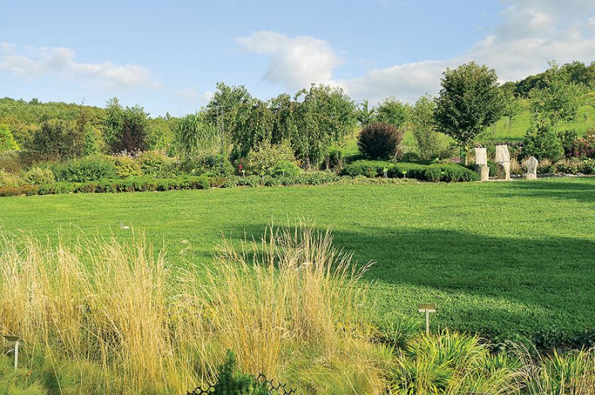 Kto szuka pomysłu na własny ogród, powinien zajrzeć na Dolny Śląsk do Wojsławic.