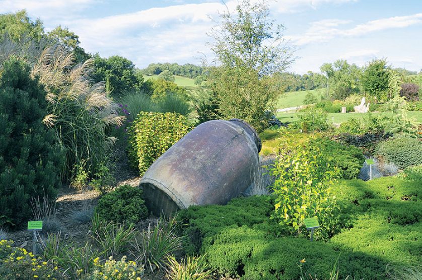 Kto szuka pomysłu na własny ogród, powinien zajrzeć na Dolny Śląsk do Wojsławic.