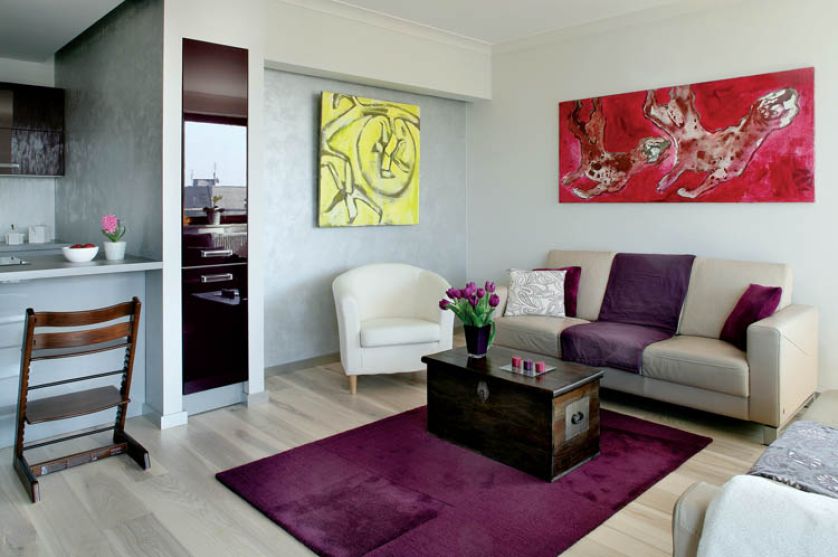 Obie Anki (właścicielka i malarka) nie mogły się nagadać, a potem przez kilka tygodni rozważały, jakie płótno, gdzie powinno