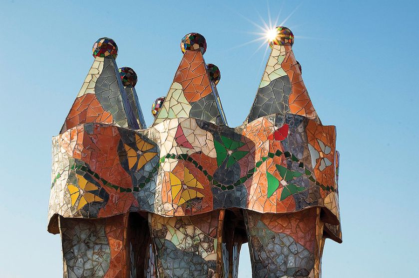 Kamienica zwana jest także „domem kości”.