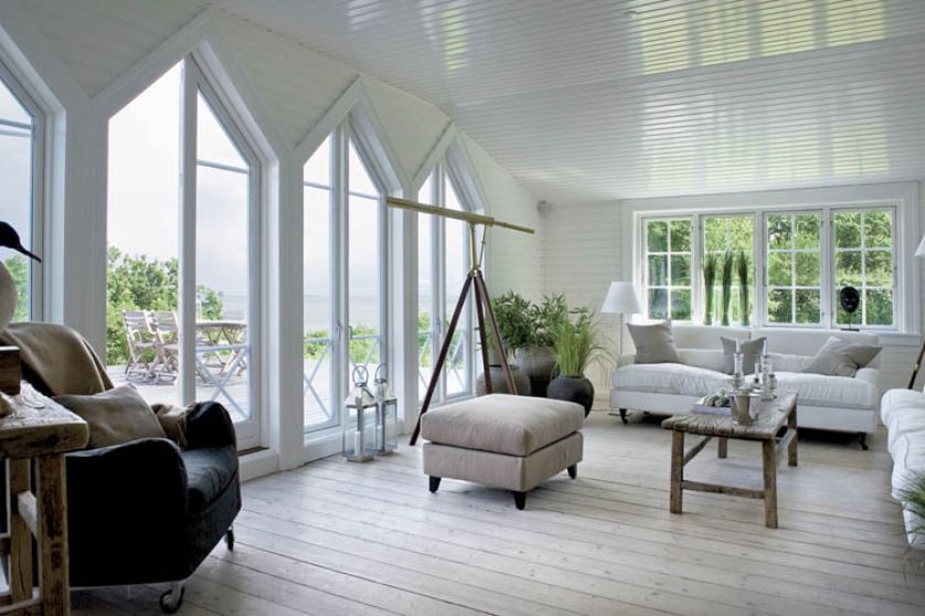 Kanapę Raffles firmy Paustian zaprojektował znany Vico Magistretti.