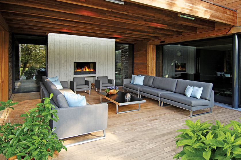 meble ogrodowe, taras. Odpoczynek nad wodą w kilku odsłonach