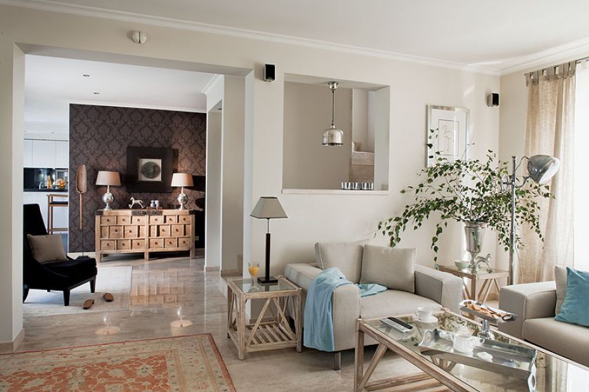 Miejscami nowocześnie, miejscami kolonialnie, to znów po prostu przytulnie.