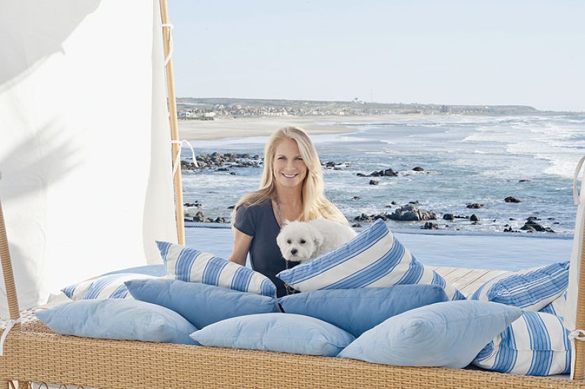 Pani Marta to wdowa po słynnym producencie filmowym, Dino De Laurentiisie, który stał za największymi