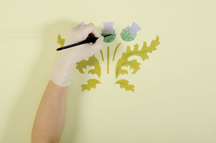 Szablony do samodzielnego ozdabiania domu. Wzór kwiatowy.