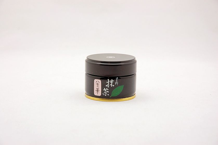 Zmielona na pył zielona. Herbata na trzy sposoby