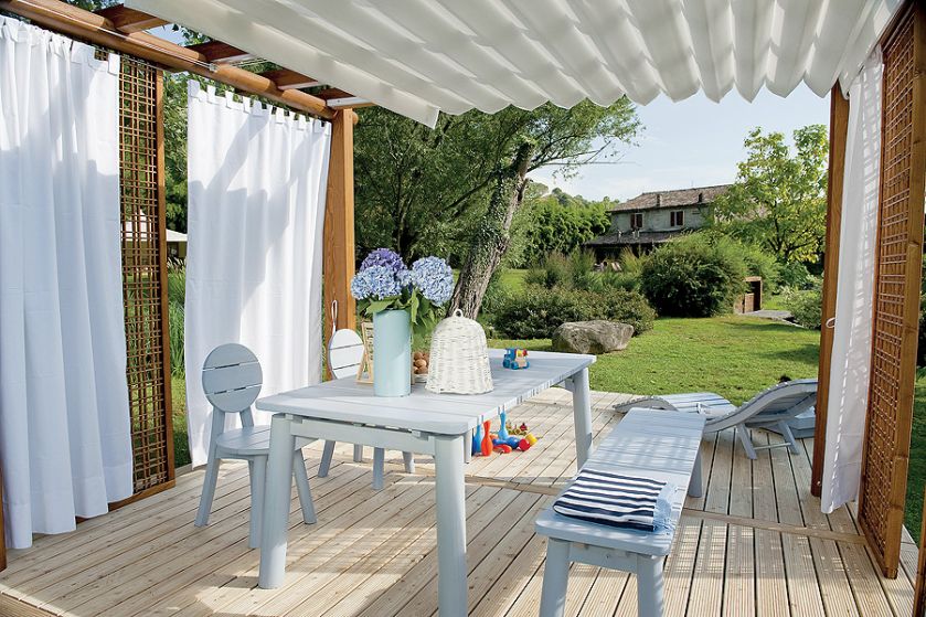 Idealna pergola. Pergola całoroczna, altana, jak zbudować altanę, pergola letnia, meble ogrodowe, lato na wernadzie,