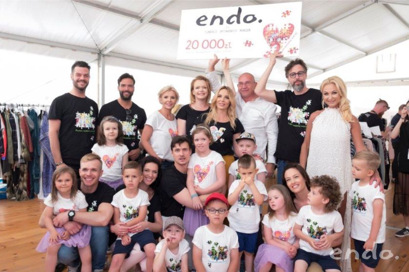 Znana i ceniona aktorka Magdalena Różczka jest autorką hasła Razem Możemy Więcej przyświecającego projektowi charytatywnemu