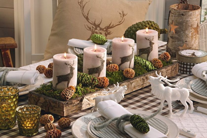 Adwentowe dekoracje - pomysł na stroik ze świecami