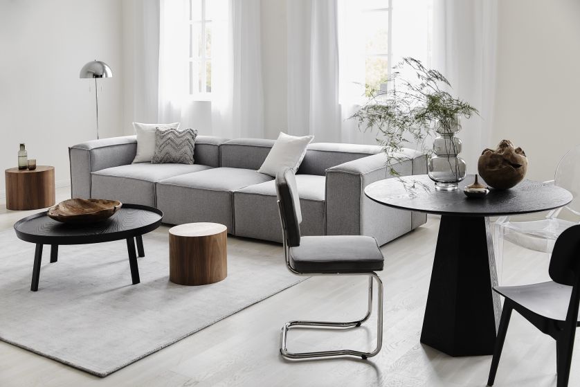 salon w kolorze szarym aranżacje