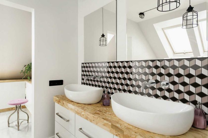 Łazienka w trzech odsłonach: zmieniamy styl bez rewolucji