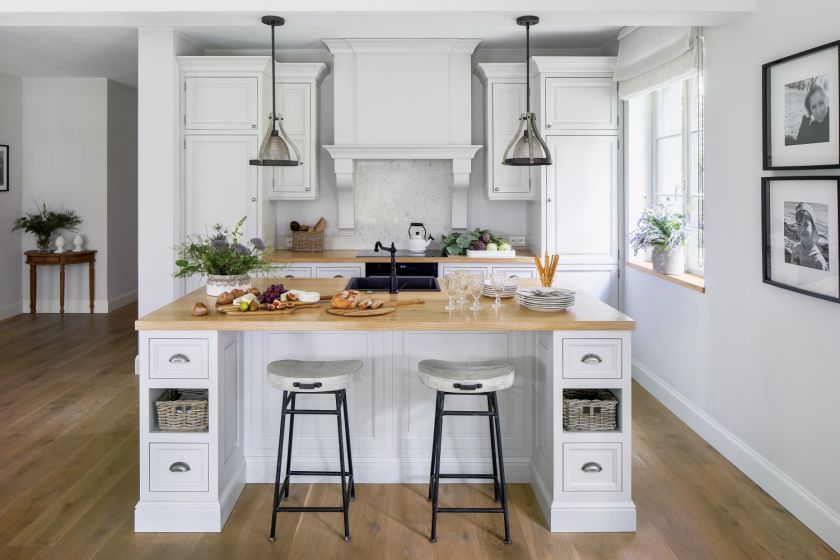 biała kuchnia w stylu angielskim