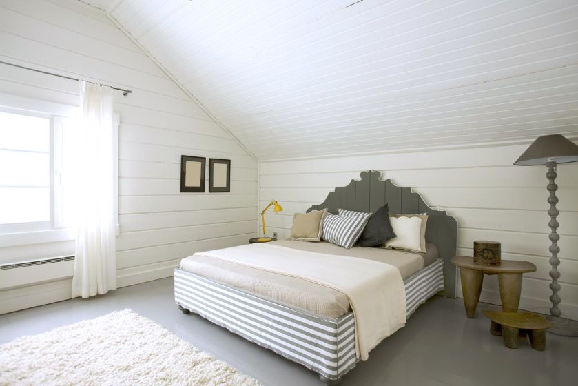 Biała sypialnia - meble, dodatki, aranżacje