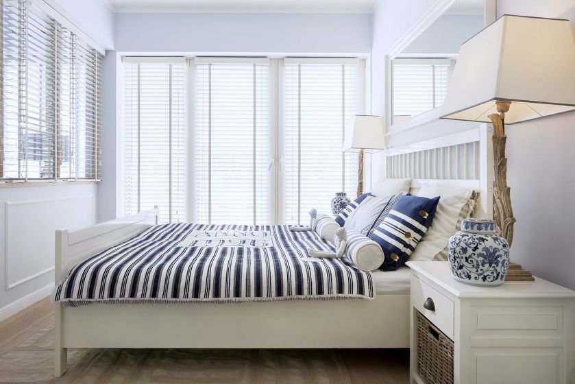Biała sypialnia - meble, dodatki, aranżacje