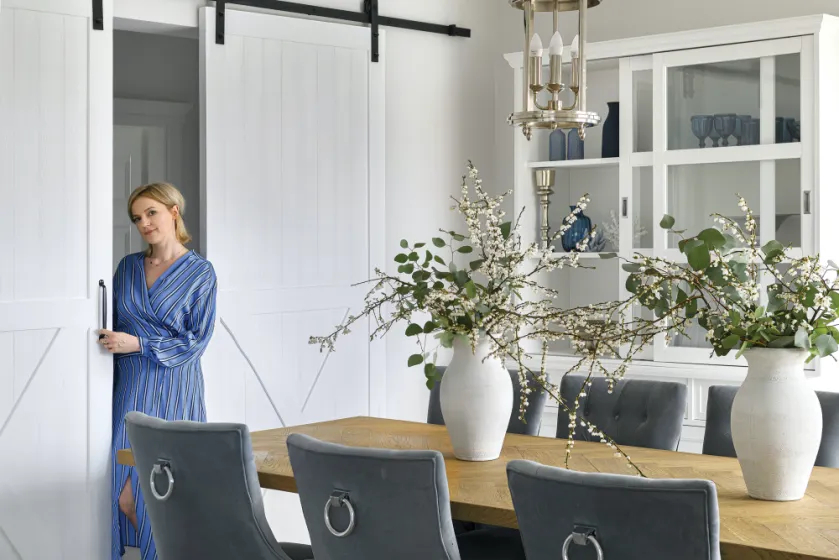 białe wnętrza w stylu hampton