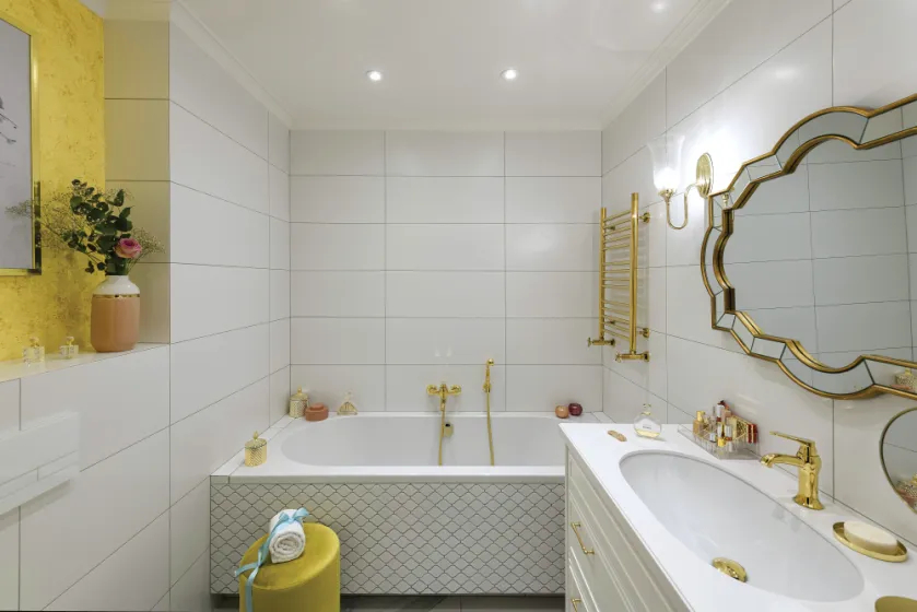 biało złota łazienka glamour