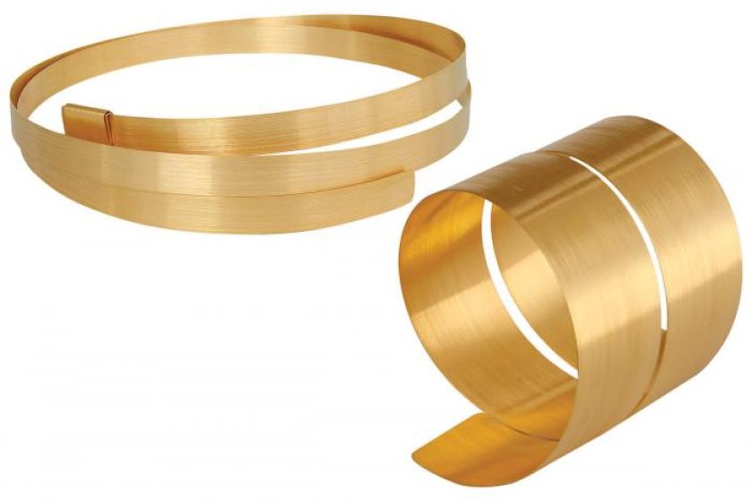 Biżuteria do której przylgnęło określenie konstrukcyjna.