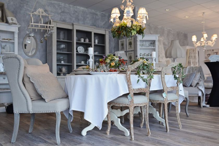 Wnętrza urządzone w stylu shabby to nostalgiczna podróż w czasie.