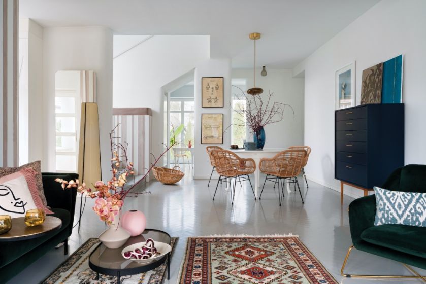 aranżacja salonu w domu typu kostka