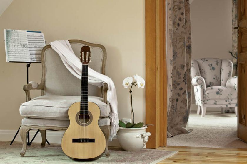 Dworek w Zalesiu - trochę polski, trochę śródziemnomorski.