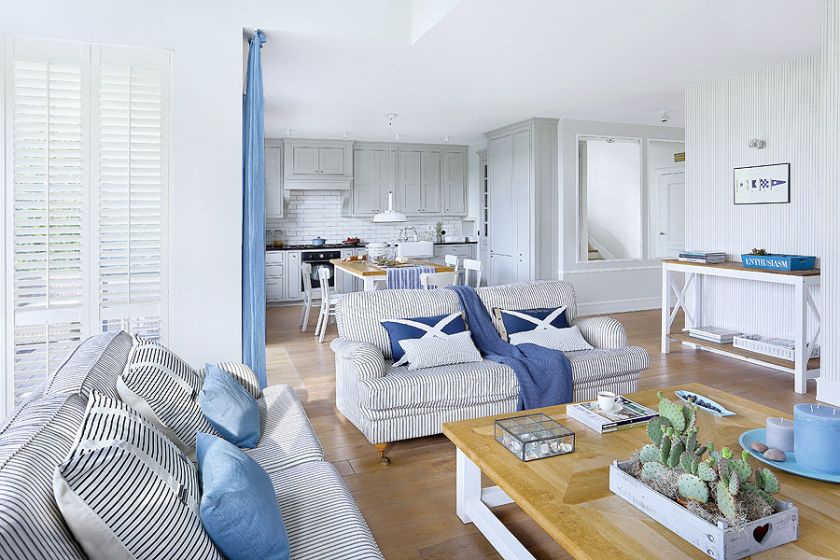 salon w stylu marinistycznym