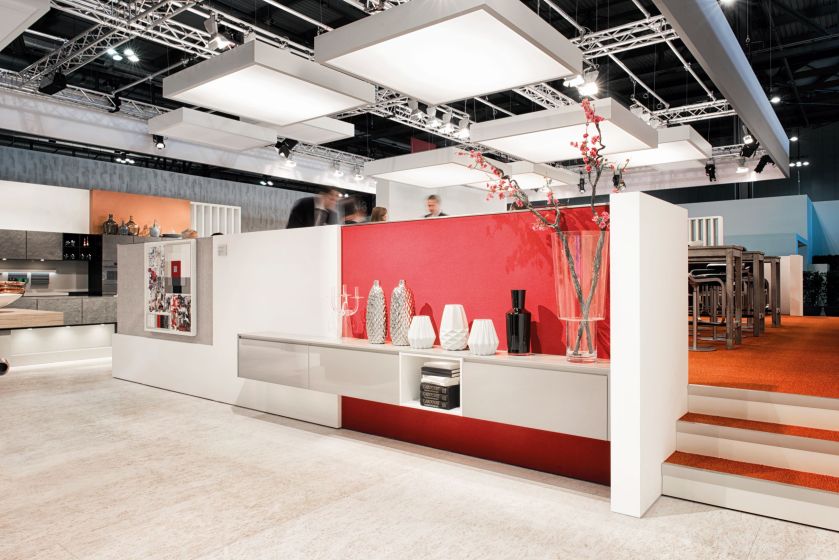 Trendy kuchenne na EuroCucina 2016 w Mediolanie