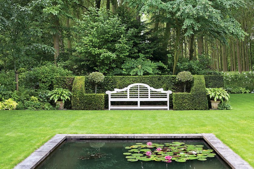 Ławeczka do odpoczynku i wygrzewania się na słońcu.