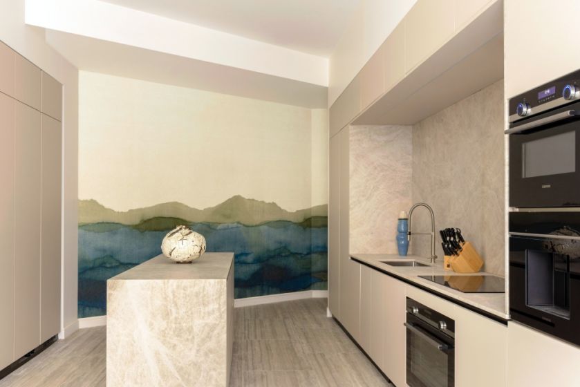 kuchnia w luksusowym apartamencie w Paryżu projektu Stephanie Coutas